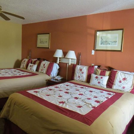 First Western Inn Caseyville Extérieur photo