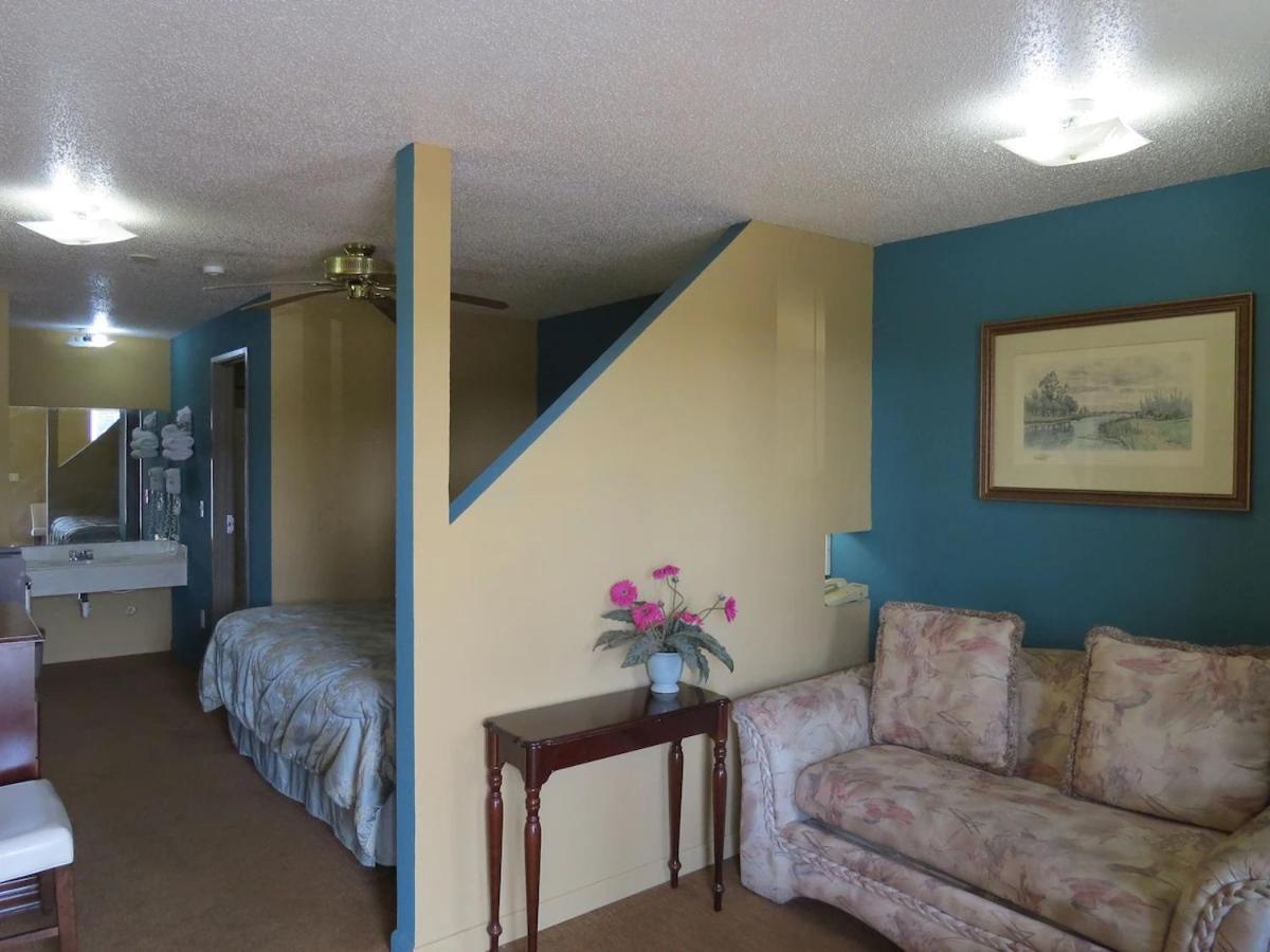 First Western Inn Caseyville Extérieur photo